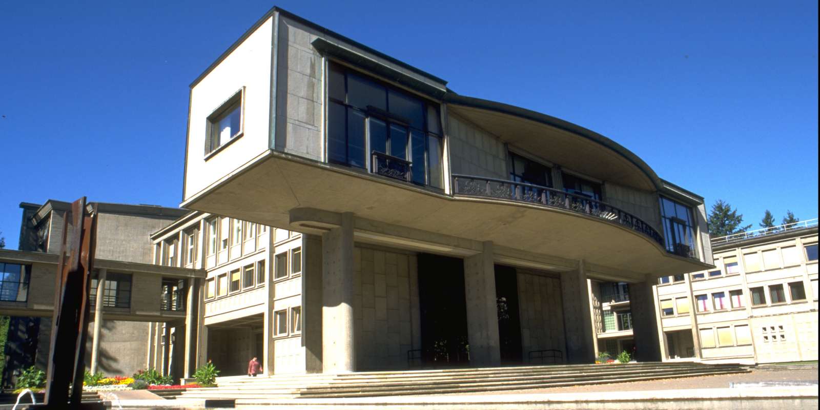 Aktuell  Universität Freiburg  Zentrale Führungspositionen an der